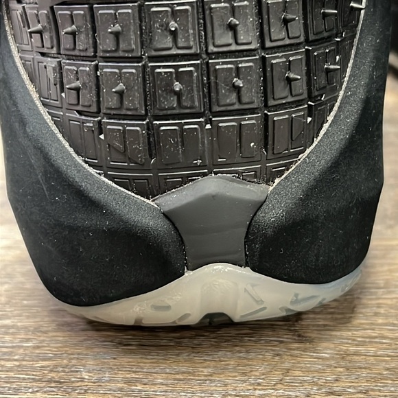 Nike LeBron XII EXT RC QS Black Chrome Basketball Sneakers – Men’s Size 11.5